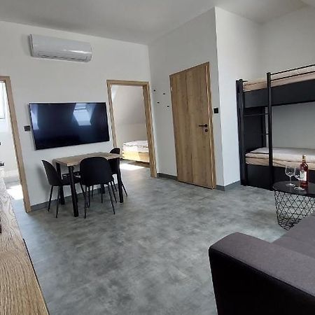 Apartman Po Schodech Nahoru Bořetice 외부 사진